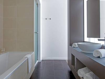 bathroom - hotel starling - lausanne, switzerland