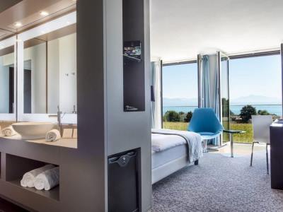 bedroom 8 - hotel starling - lausanne, switzerland