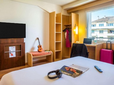 bedroom 2 - hotel ibis lausanne centre - lausanne, switzerland