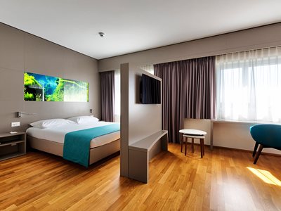bedroom 2 - hotel aquatis - lausanne, switzerland