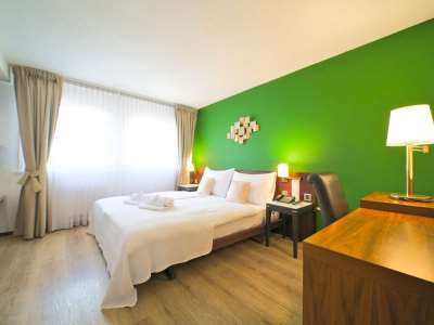bedroom 2 - hotel tulip inn lausanne beaulieu - lausanne, switzerland