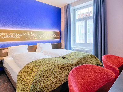 bedroom 3 - hotel drei konige - lucerne, switzerland