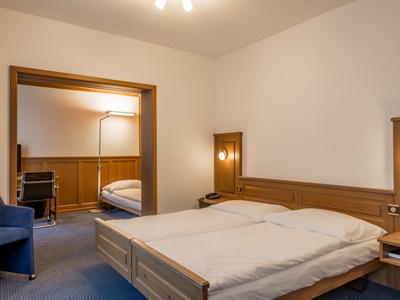 bedroom - hotel alpina - lucerne, switzerland