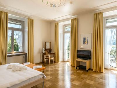 bedroom 1 - hotel grand europe - lucerne, switzerland