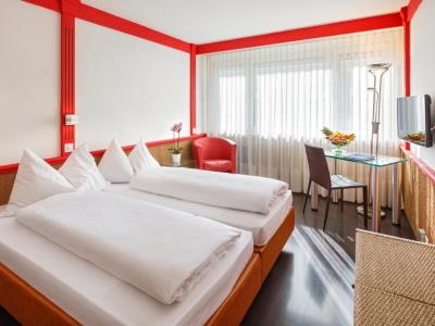 bedroom 5 - hotel luzernerhof - lucerne, switzerland