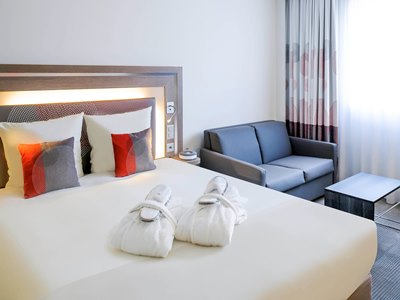 bedroom 1 - hotel novotel lugano paradiso - lugano, switzerland