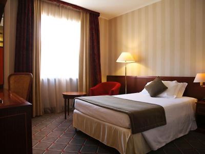 bedroom - hotel de la paix - lugano, switzerland