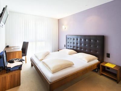 bedroom - hotel swiss heidi - maienfeld, switzerland
