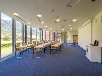 conference room - hotel swiss heidi - maienfeld, switzerland