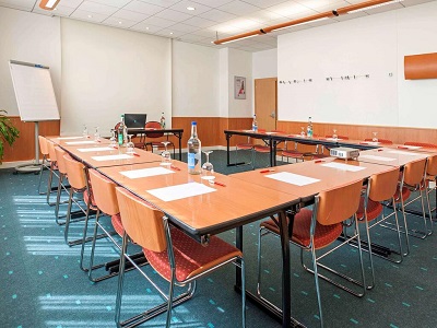 conference room - hotel ibis 3 lacs neuchatel - neuchatel, switzerland