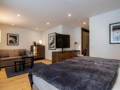 bedroom - hotel walliserhof grand hotel and spa - saas fee, switzerland