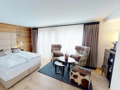 bedroom 1 - hotel walliserhof grand hotel and spa - saas fee, switzerland