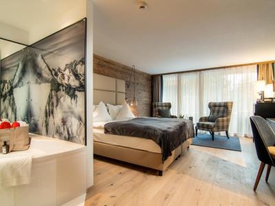 bedroom 3 - hotel walliserhof grand hotel and spa - saas fee, switzerland