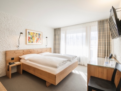 bedroom 3 - hotel hauser - st moritz, switzerland