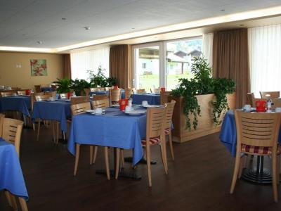 breakfast room - hotel welcome - tasch, switzerland