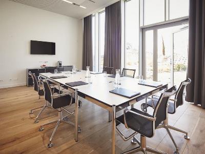 conference room - hotel modern times - vevey, switzerland