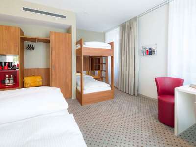 bedroom 5 - hotel wartmann am bahnhof - winterthur, switzerland