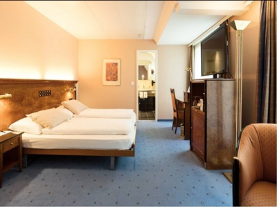 bedroom 1 - hotel engimatt city and garden - zurich, switzerland