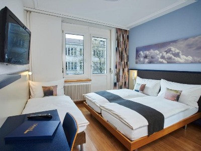 bedroom 5 - hotel bristol - zurich, switzerland