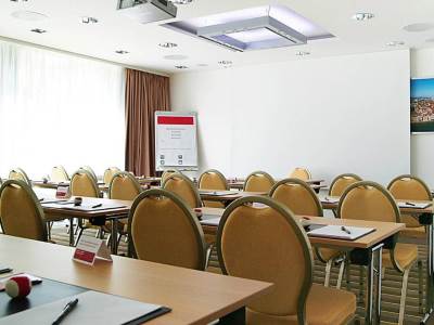conference room - hotel h+ hotel zurich - zurich, switzerland
