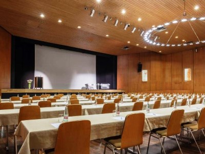 conference room - hotel best western spirgarten - zurich, switzerland