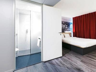 bedroom 1 - hotel b and b hotel zurich airport rumlang - zurich, switzerland