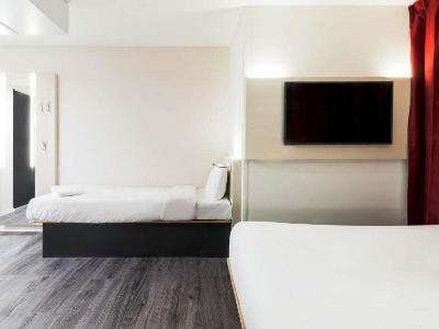bedroom 2 - hotel b and b hotel zurich airport rumlang - zurich, switzerland