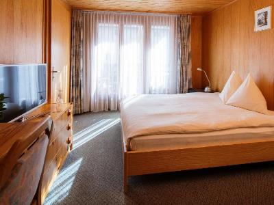 bedroom 4 - hotel continental - zermatt, switzerland