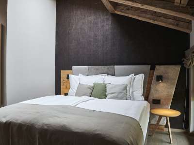 bedroom 1 - hotel matthiol boutique - zermatt, switzerland