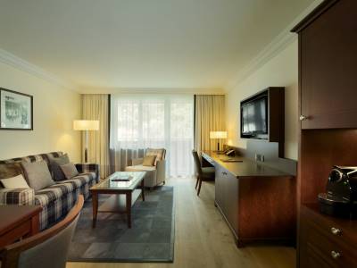 bedroom 1 - hotel mont cervin palace - zermatt, switzerland
