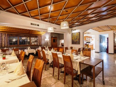 restaurant - hotel hotel and restaurant derby - zermatt, switzerland