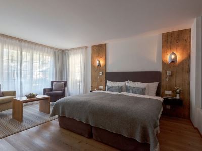 bedroom 2 - hotel le mirabeau hotel and spa - zermatt, switzerland