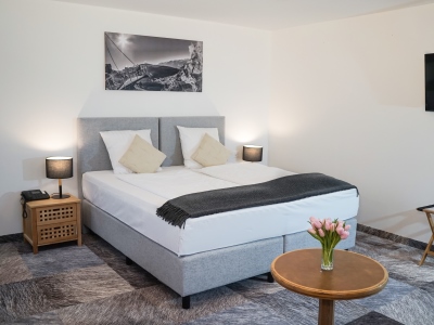 bedroom 5 - hotel de france by thermalhotels - leukerbad, switzerland