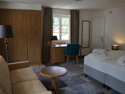 bedroom 11 - hotel de france by thermalhotels - leukerbad, switzerland