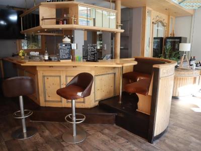bar - hotel grichting hotel and serviced apartments - leukerbad, switzerland