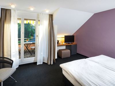 bedroom 2 - hotel seehotel - kastanienbaum, switzerland