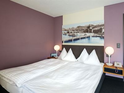bedroom 4 - hotel seehotel - kastanienbaum, switzerland