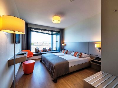 bedroom - hotel lake geneva - versoix, switzerland