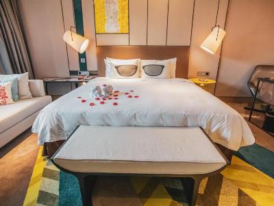 bedroom - hotel minimax premier hongqiao - shanghai, china