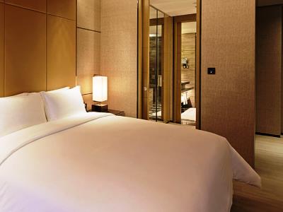 bedroom 1 - hotel jumeirah living guangzhou residences - guangzhou, china