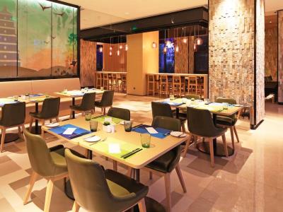 restaurant - hotel hilton garden inn xi'an high-tech zone - xian, china