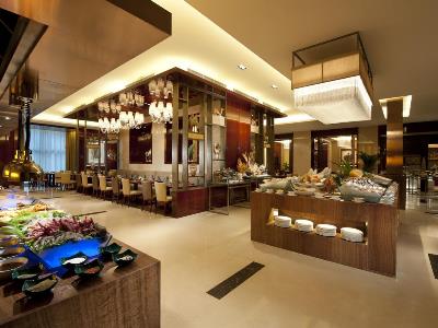breakfast room - hotel hilton xi'an - xian, china
