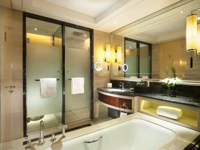 bathroom - hotel hilton xi'an - xian, china