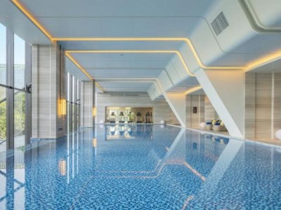 indoor pool - hotel doubletree nanshan hotel and residences - shenzhen, china