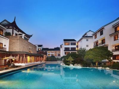 outdoor pool - hotel pan pacific suzhou - suzhou-jiangsu, china