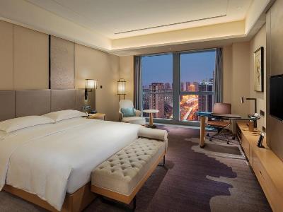 bedroom 2 - hotel doubletree by hilton chengdu longquanyi - chengdu, china