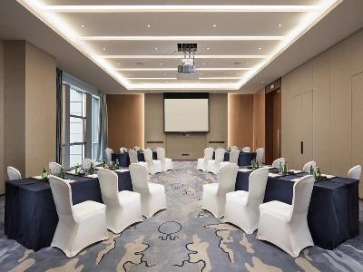 conference room 1 - hotel doubletree by hilton chengdu longquanyi - chengdu, china