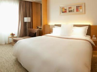 bedroom - hotel millennium - chengdu, china