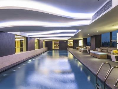 indoor pool - hotel ascott raffles city chengdu - chengdu, china