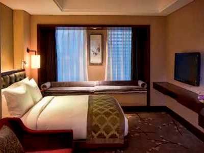 bedroom 1 - hotel doubletree by hilton chongqing north - chongqing, china